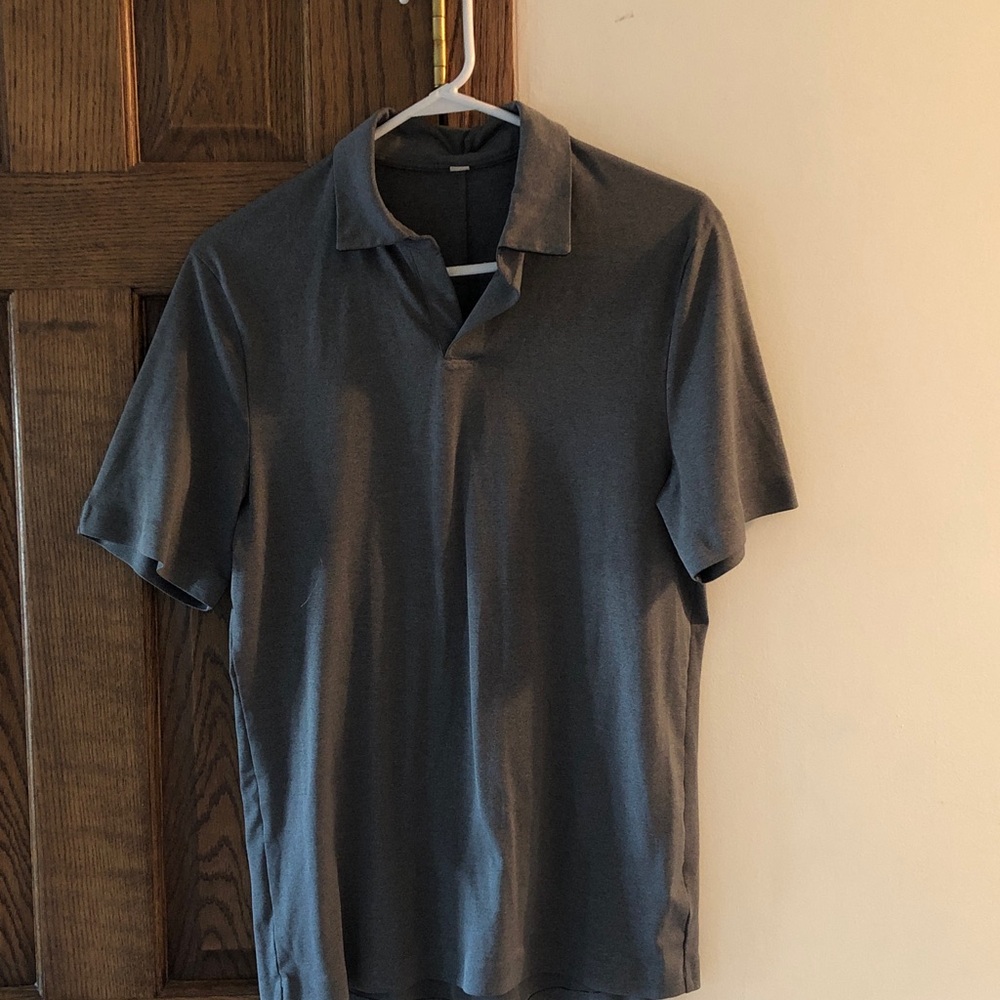 Men’s Lululemon No Button Polo Shirt